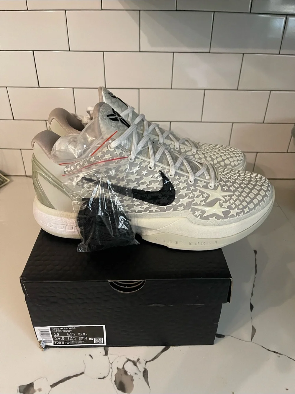 Men’s Protro Size 13.